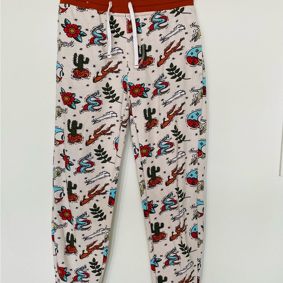 No Boundaries Other - Men,s No Boundries sweatpants, w/South of Border Design Size 28 -30 waist.  EUC